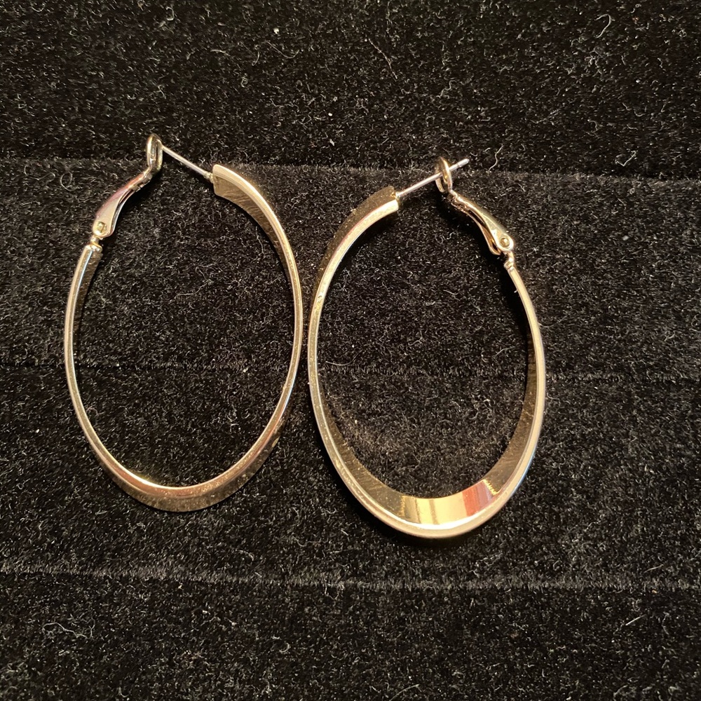 Oval hoops